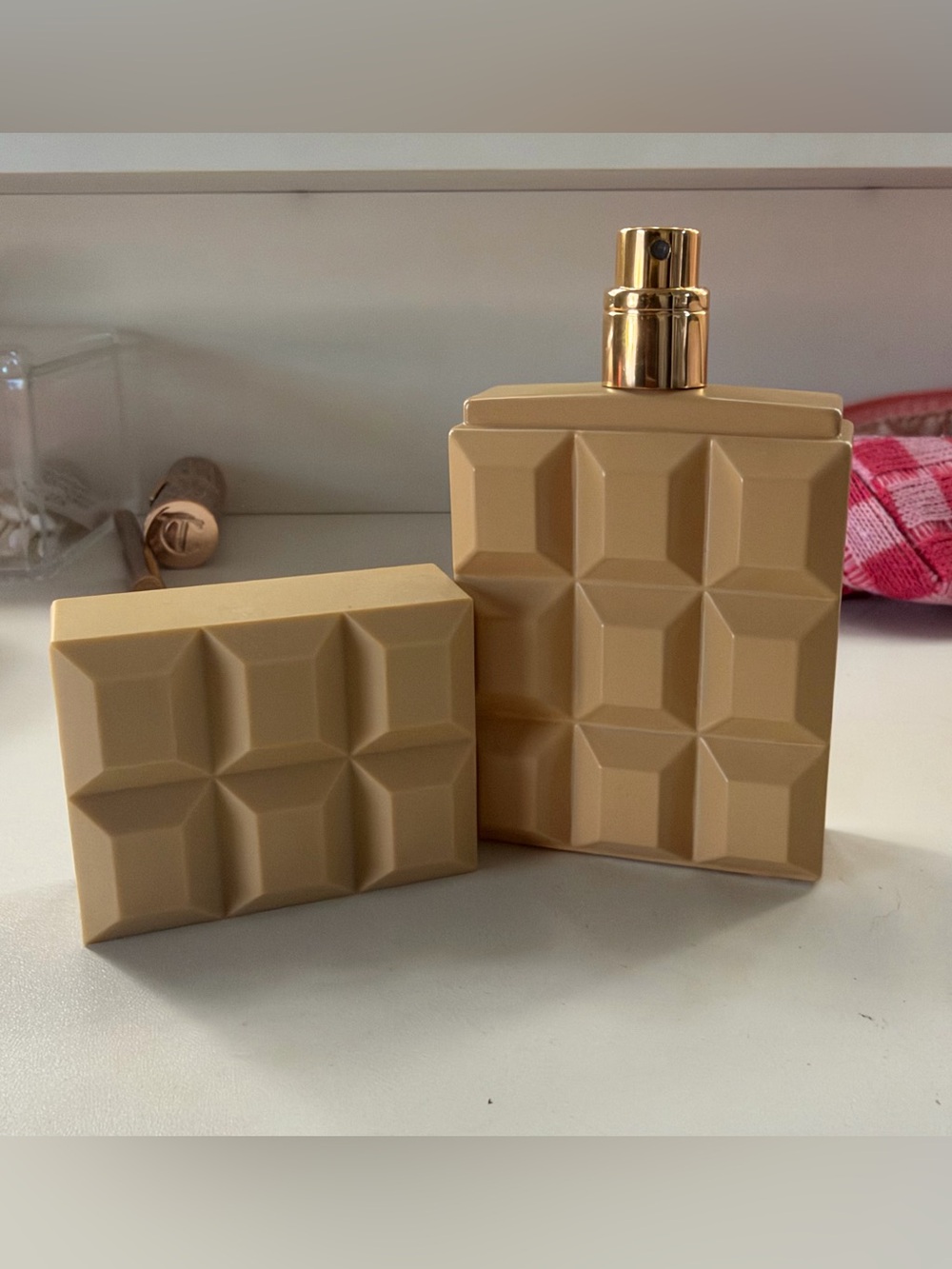 Neutral Geometric Ceramic Reed Diffuser Bottle - Home Accents